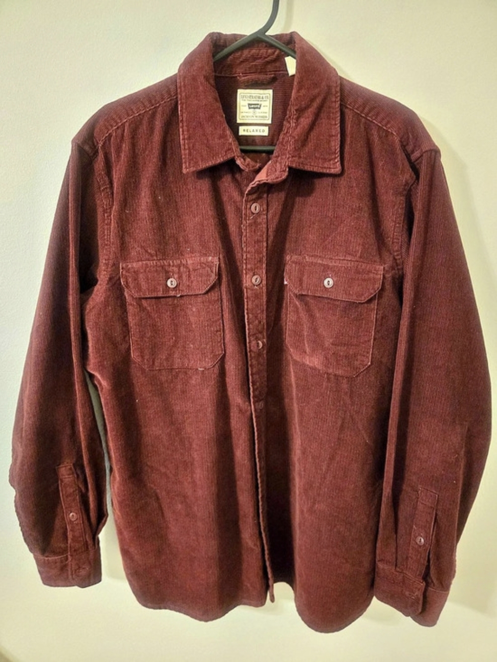 Levi’s Jackson Worker Corduroy Shirt Men’s M Burgundy Relaxed Fit Overshirt